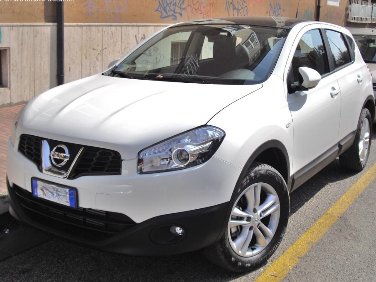 Цоколь ламп Nissan Qashqai J10 2010-2014 років